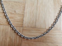 Kette silberfarben