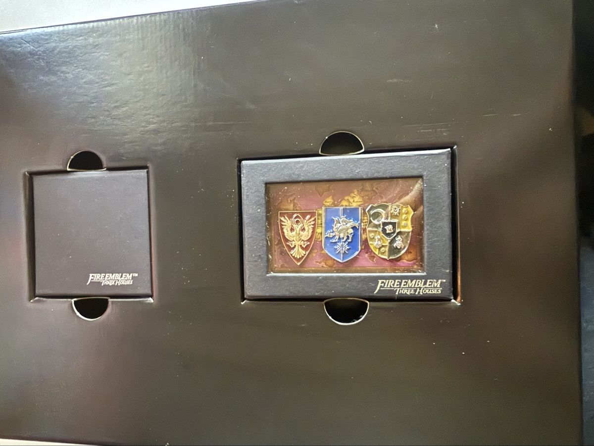 Nintendo Giochi: Fire Emblem Three Houses - Limited Edition – Usato da Wettingen venduto da Vante 3