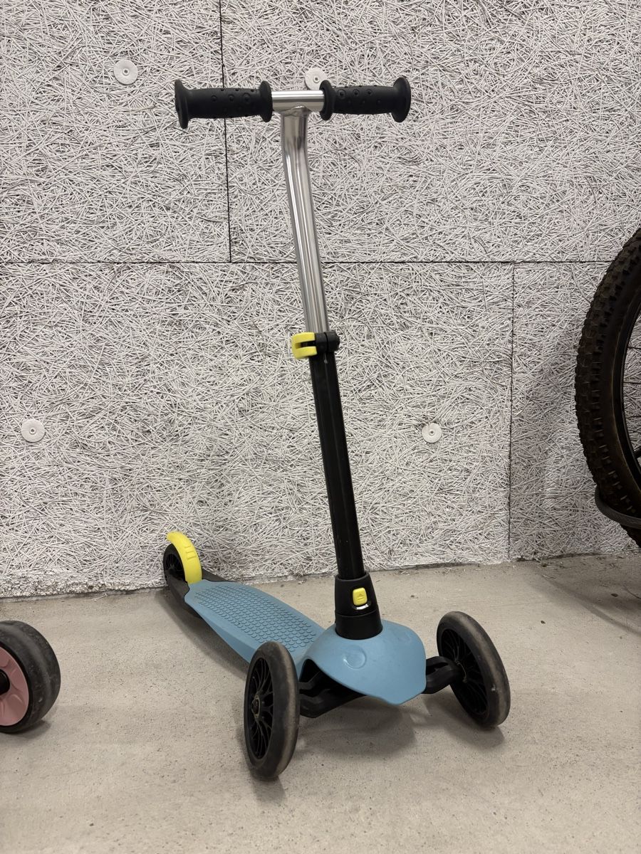 Kickboard: Roller/ Trotti – Usato da Roggwil TG venduto da Flohmarkt_Lupo