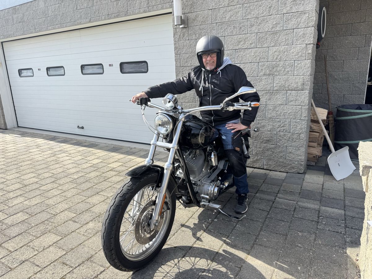 Harley-Davidson Chopper: Harley-Davidson Dyna Super Glide FXDCI 2005 – seul. 6500 km – Gebraucht aus Les Geneveys-sur-Coffrane von Rbonu 2