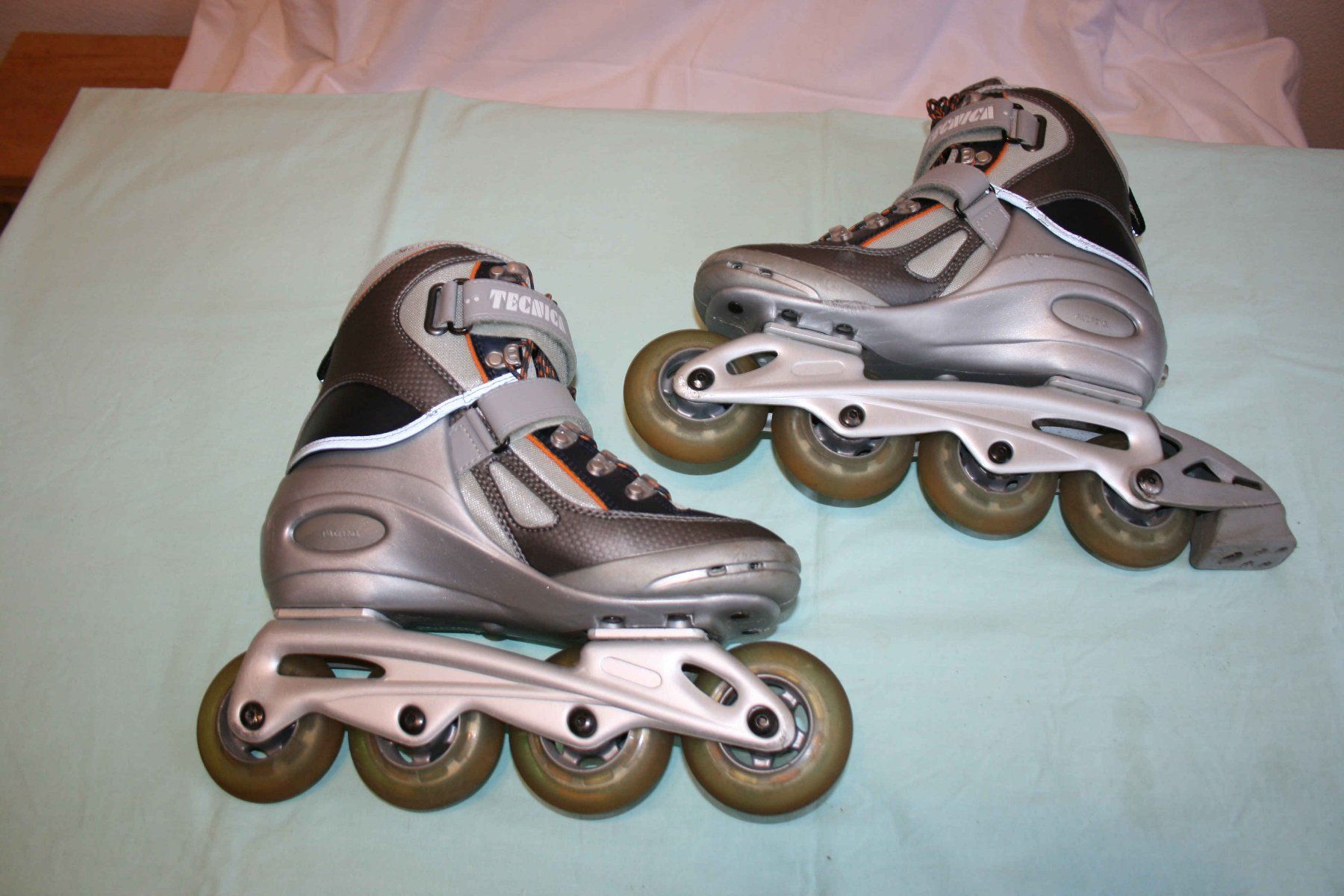 Pattini in linea & Pattini a rotelle: Inline Skates, Roller: Tecnica. Grösse 39,5 – Usato da Cadenazzo venduto da Mikeshop 1