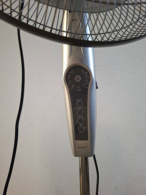 Ventilateurs: Ventilator von Intertronic – D'occasion à Wattwil par miz_6cvq 2