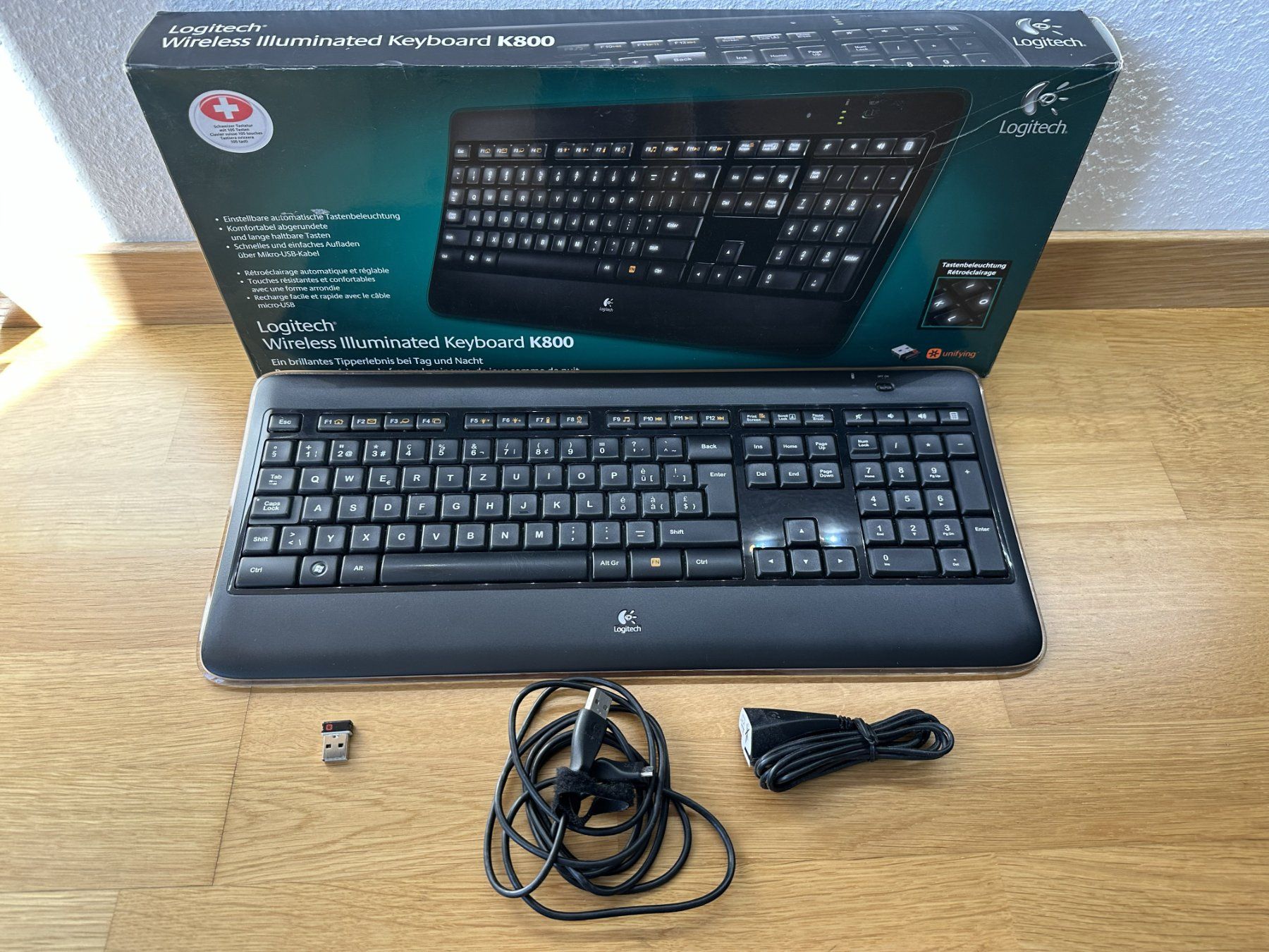 Logitech Tastaturen: Logitech K800 Wireless Illuminated Keyboard – Gebraucht aus Basel von Dudu00 2