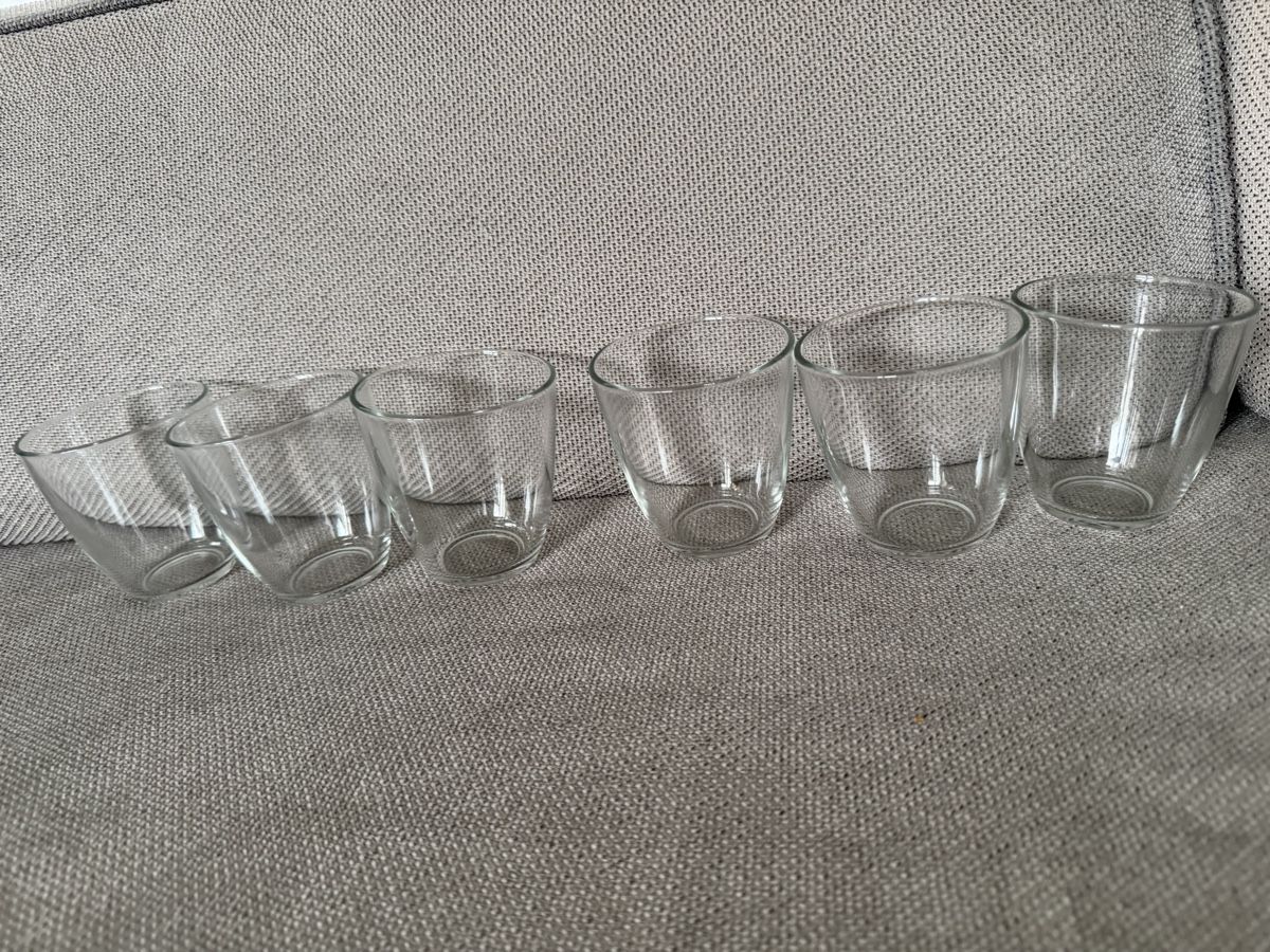 Bicchieri: 6 bicchieri vetro trasparenti altezza 9 cm set – Usato da Lugano venduto da can_xdd8