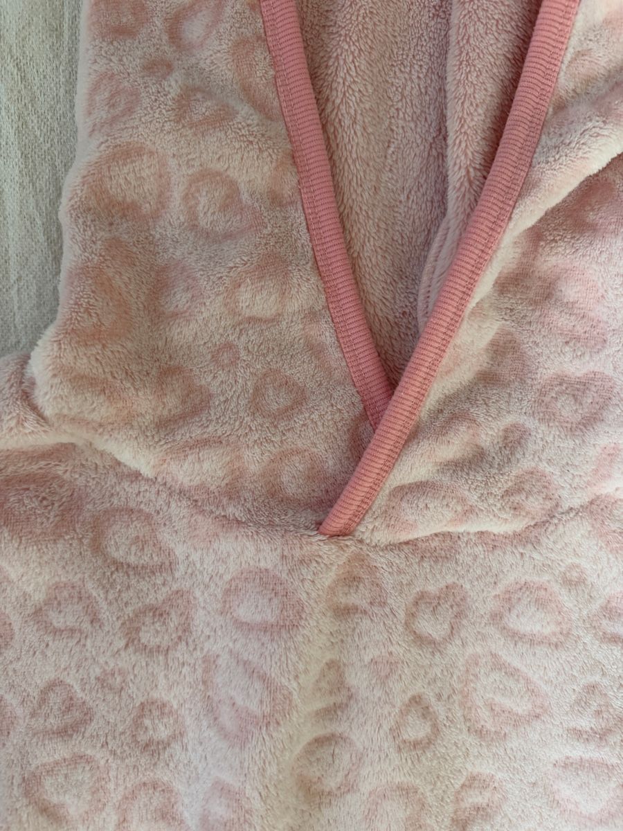 Pulls & Sweat-shirts: Hooded Dress pink pattern size L good condition – D'occasion à Winterthur par LarissaChiara27 1