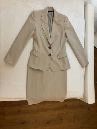 VETEMENTS ZURICH Kostüm Set Blazer (36) + Rock (38)