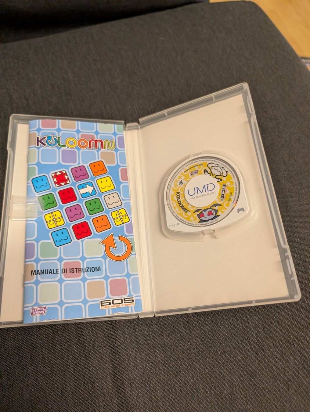 Jeux: Koloomn Sony psp – D'occasion à Giubiasco par Tici__nerd_Giubiasco 2