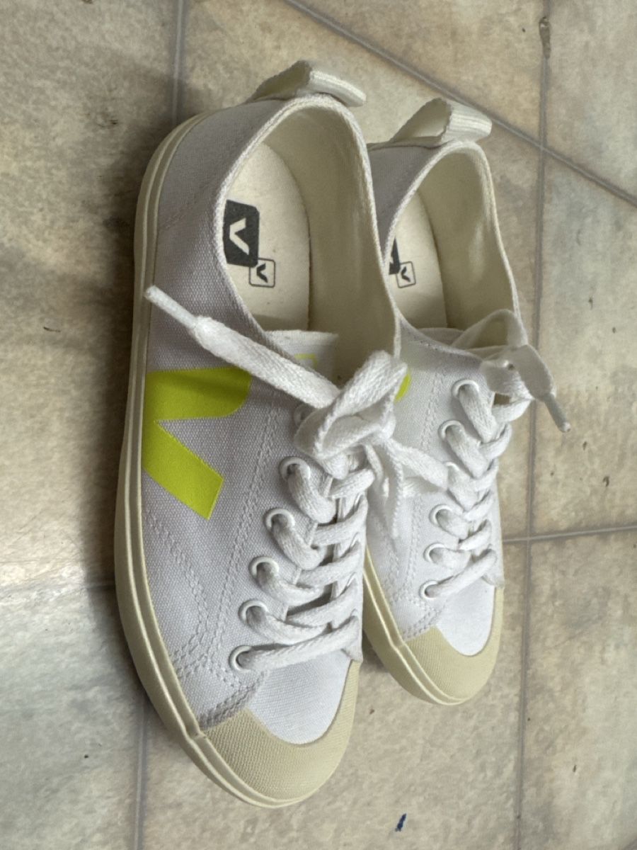 Veja Scarpe da donna: Veja Schuhe – Usato da Menziken venduto da xirixs 2