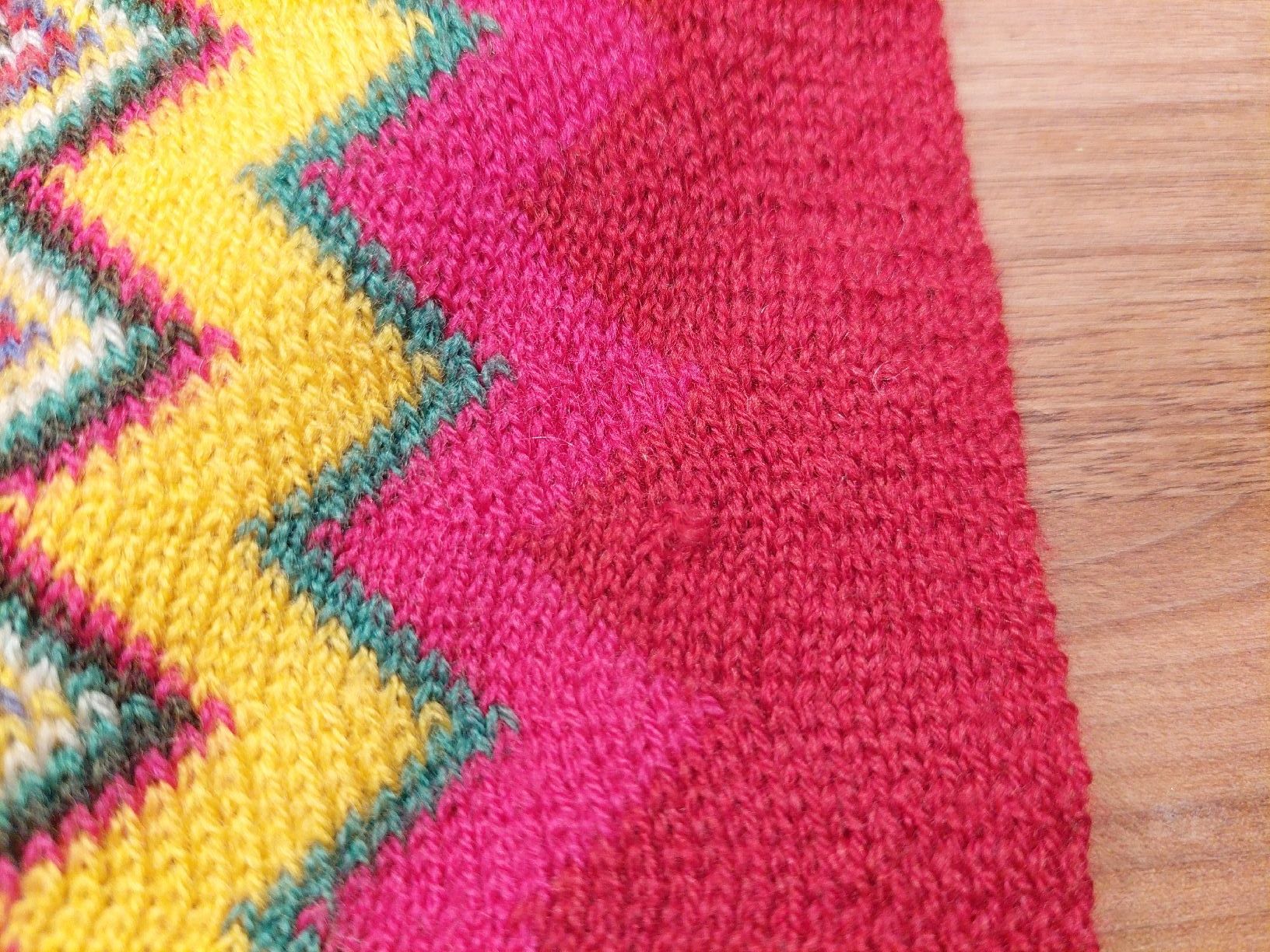 Bogner Foulards, Tücher & Schals: Bogner Schal, 100% pure Lambswool, Made in Germany – Gebraucht aus Brunnen von Livianda 3