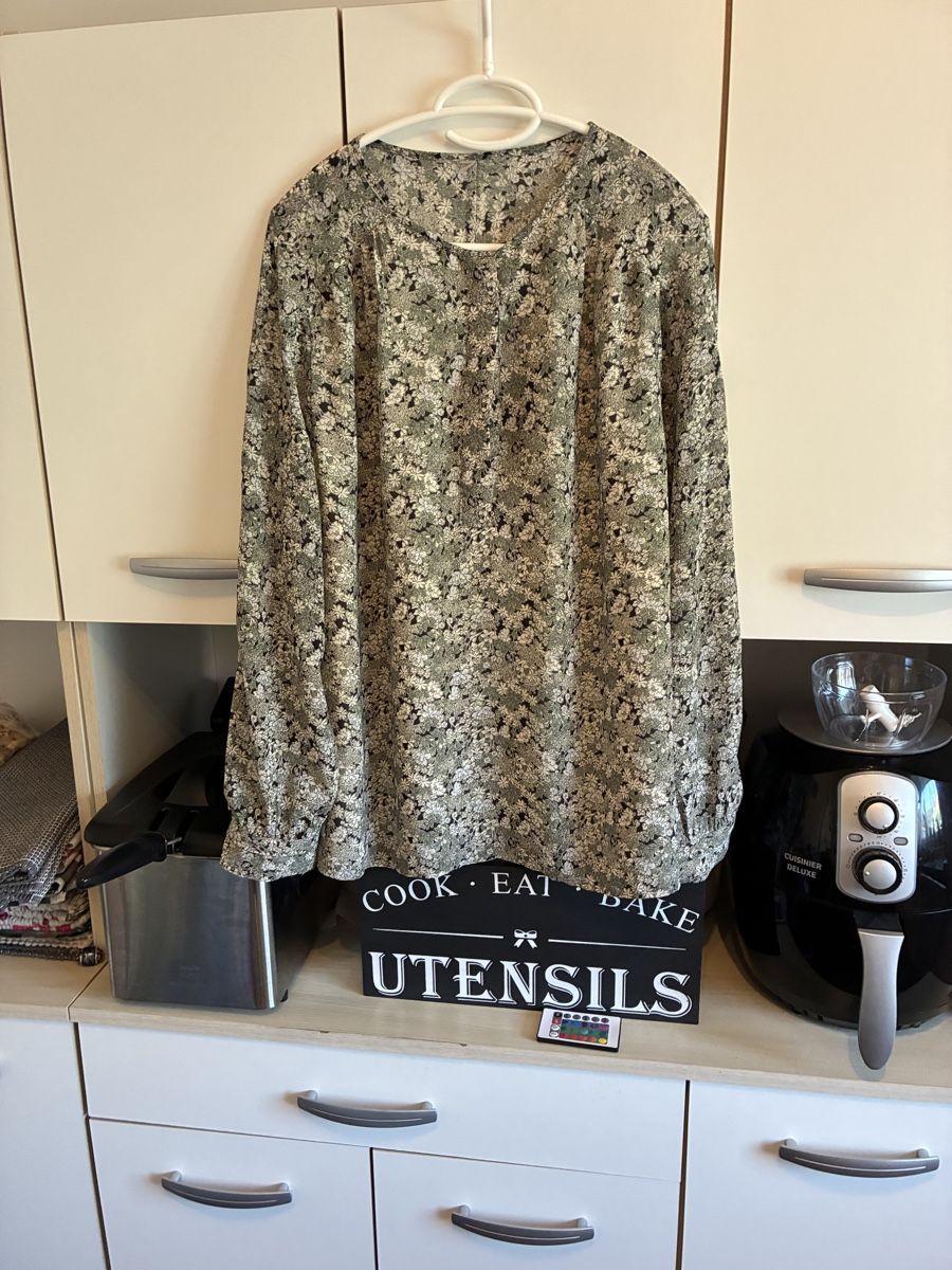 Blusen: Bluse – Gebraucht aus Ostermundigen von Didi-Mader