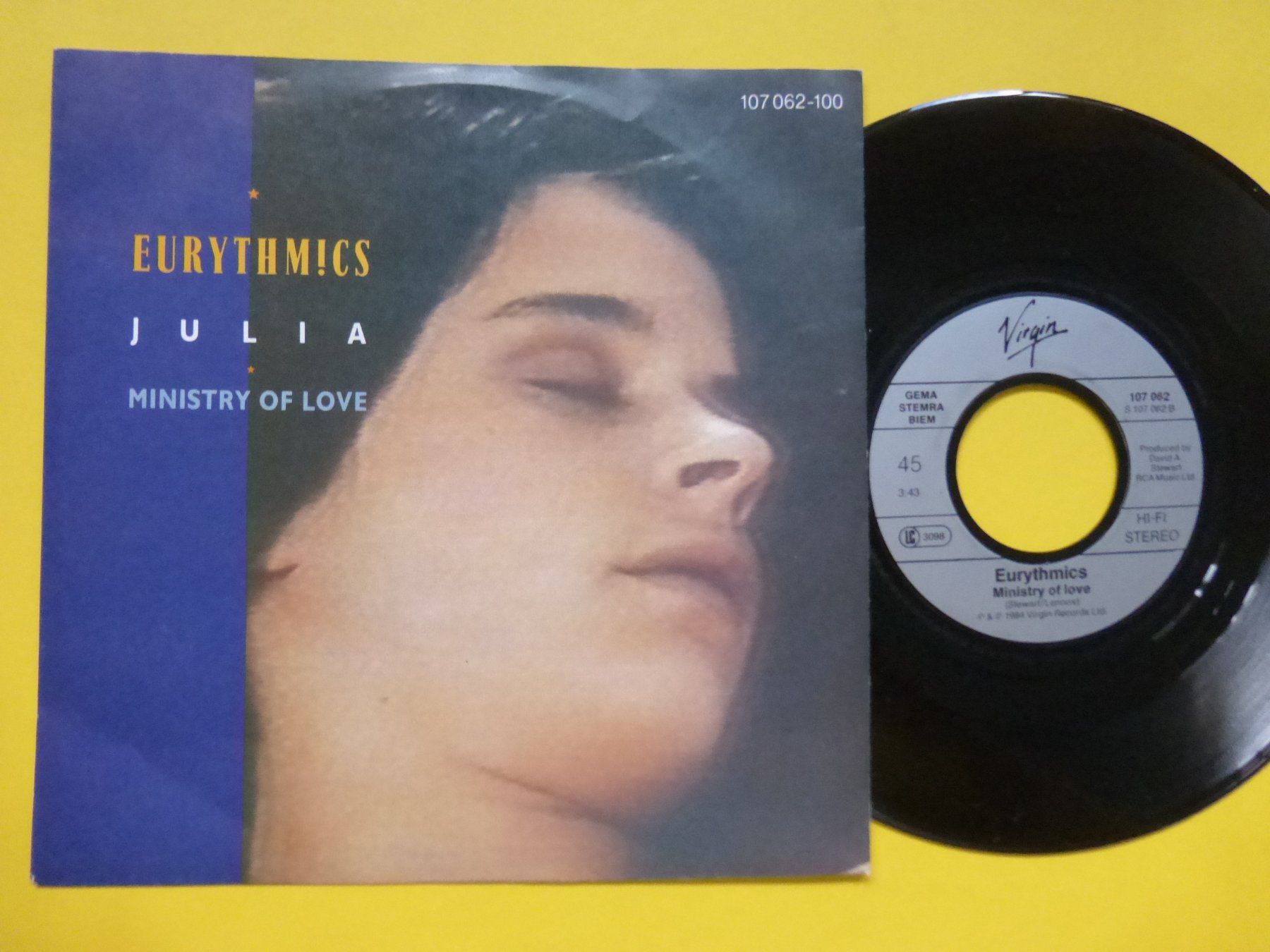 Dischi in vinile: Eurythmics – Julia – Usato da Zürich venduto da Swiss57