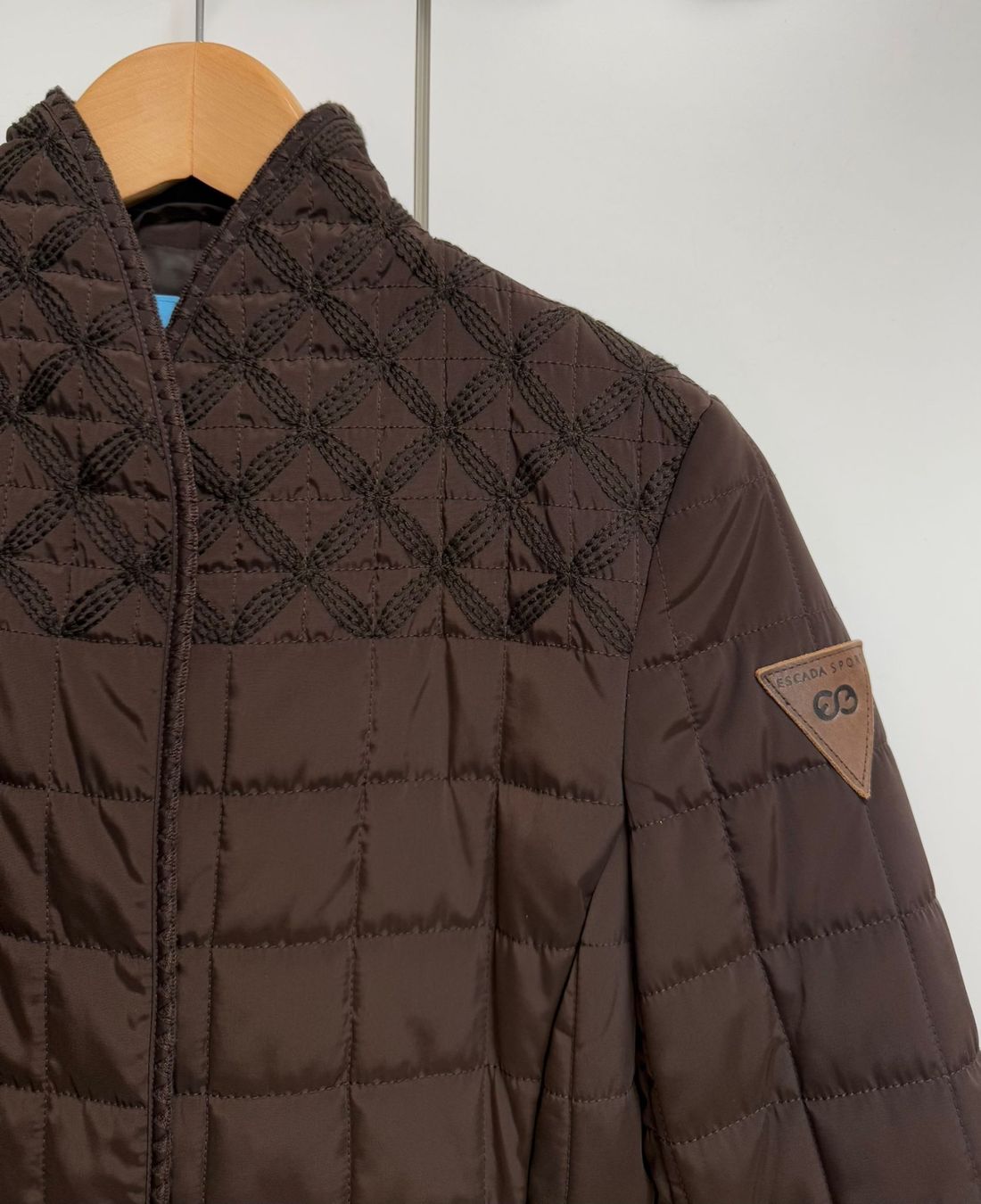 Escada Giacche: Escada Sport Damenjacke Gr. 36 – Nuovo (secondo la descrizione) da Frauenfeld venduto da LIL_NA 3