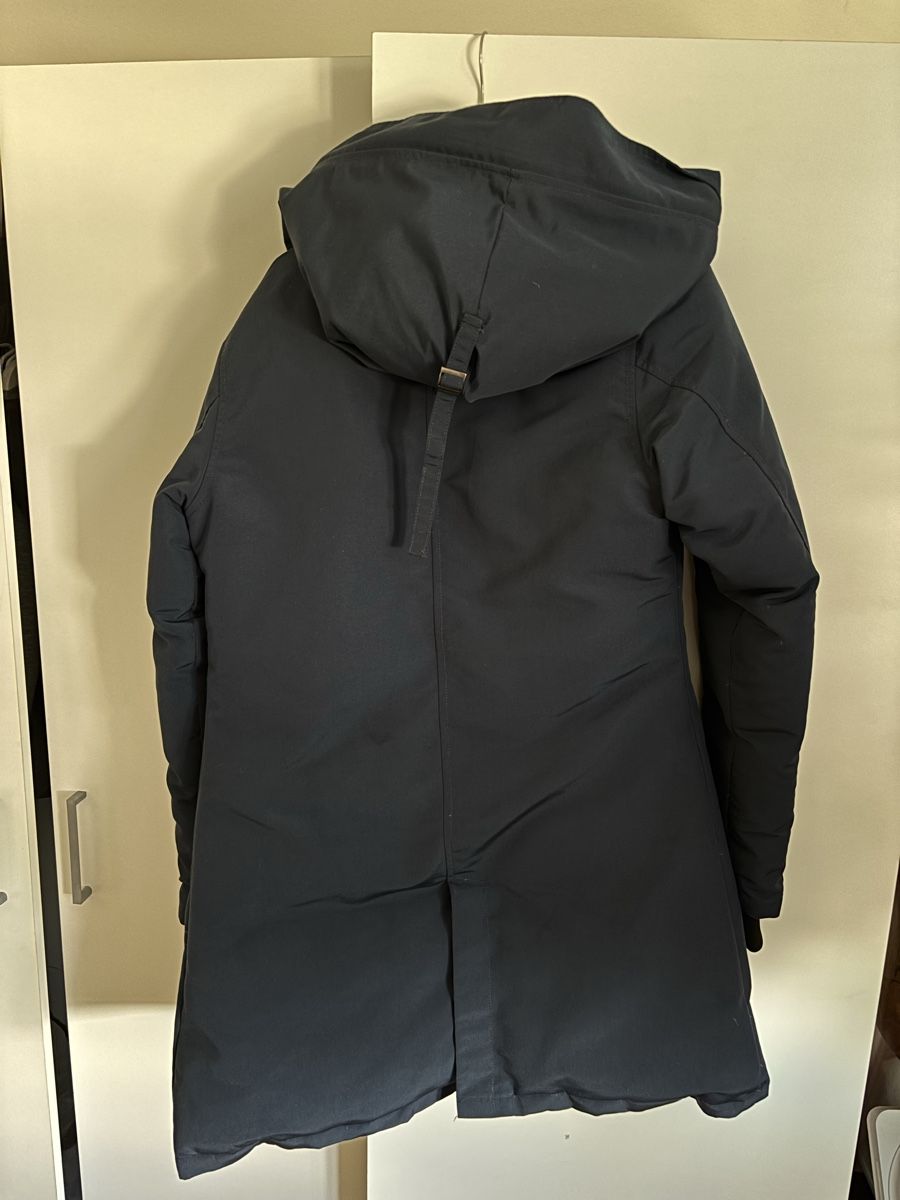 Canada Goose Vestes: Canada Goose Jacket – D'occasion à Genève par Nathanwatchch 3