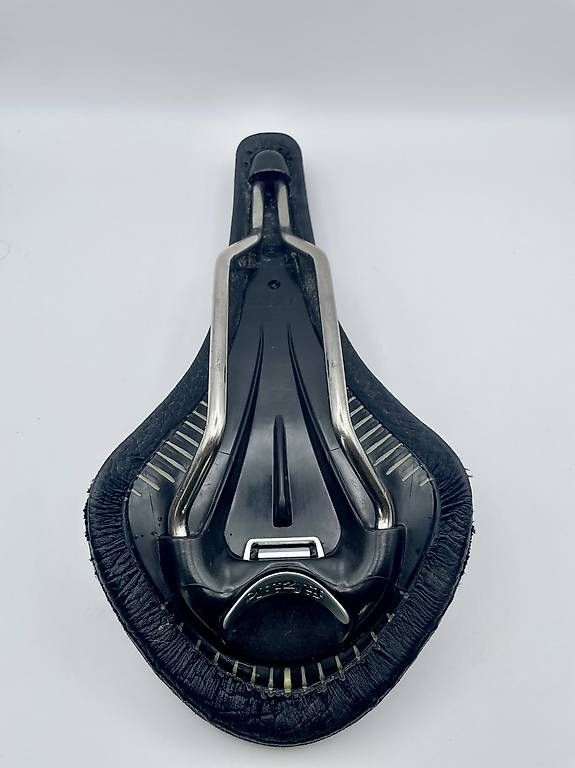 Pezzi di ricambio: Fizik Wing Flex Sattel 261g – Usato da Zürich venduto da fritz-ost 3
