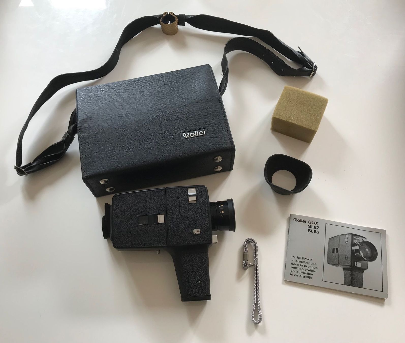 Rollei Videocamere: Rollei SL82 - Ancienne caméra – Usato da Biel/Bienne venduto da granitod