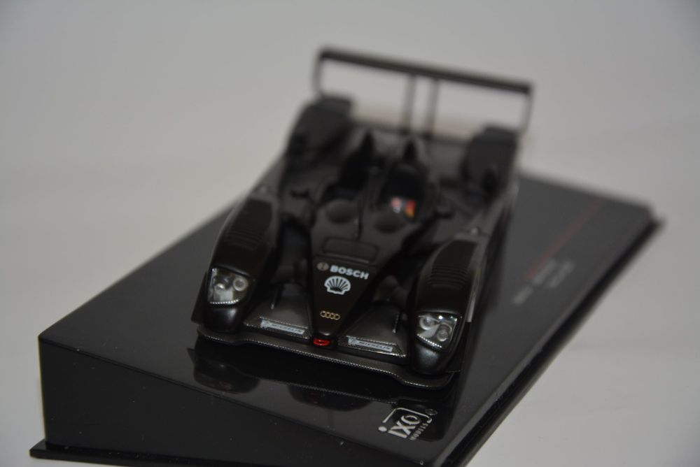 SPARK 1/43 S0679 AUDI R10 TDI TEST CAR 2006 Black/Noir/Zwart/schwarz Rare! NLA
