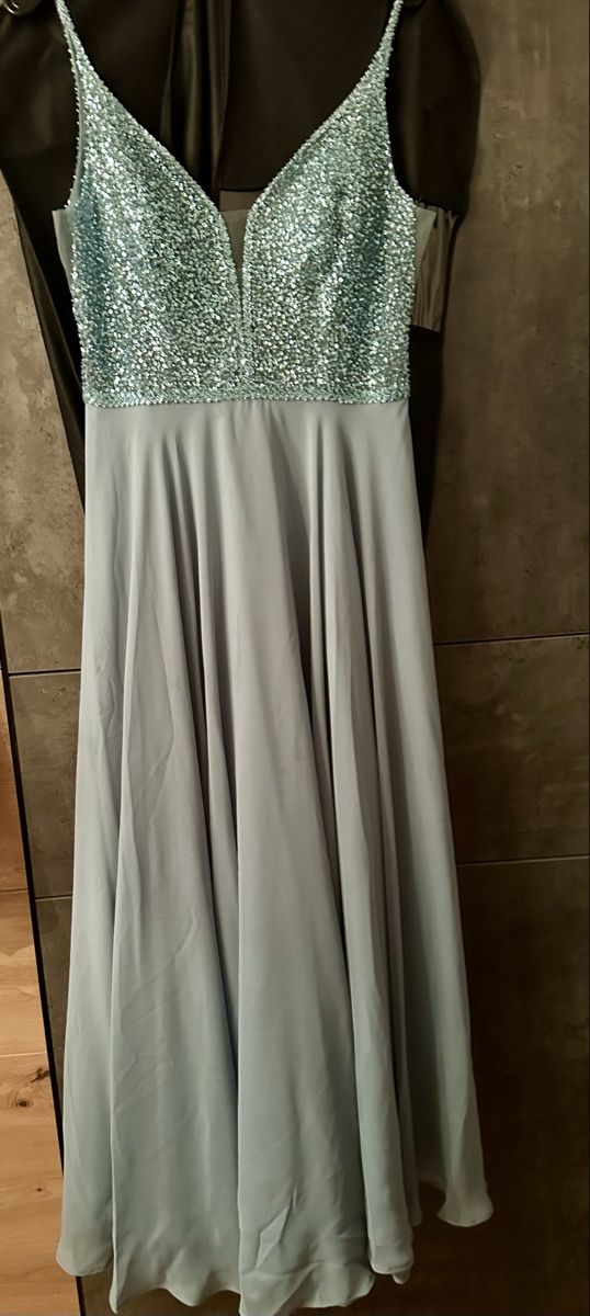 Kleider: Abendkleid Paillette Grösse 42 – Neu (gemäss Beschreibung) aus Ebikon von Nicole0119