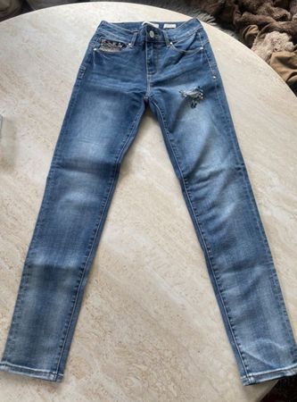 Süsse Francomina Frühlingsjeans mit Strass, Grösse 25, Top Z