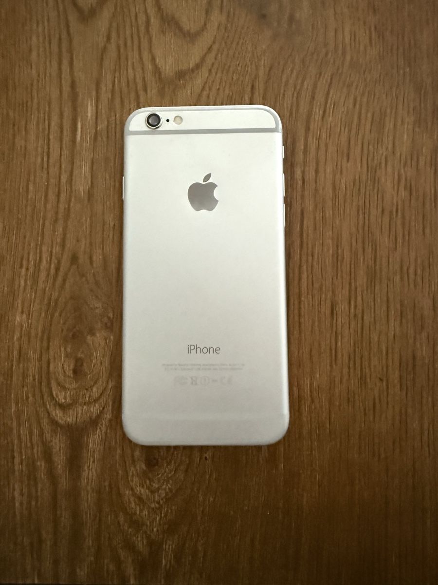 Apple Handys / Smartphones: Apple iPhone 6 und 6s Silber 64GB   – Gebraucht aus St. Gallen von nwh_mh9q 1