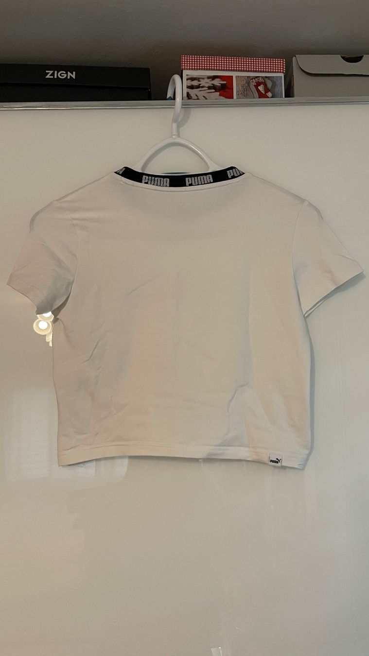 Puma Top: T-Shirt Puma – Nuovo (secondo la descrizione) da Lausen venduto da sim_hgp6 2