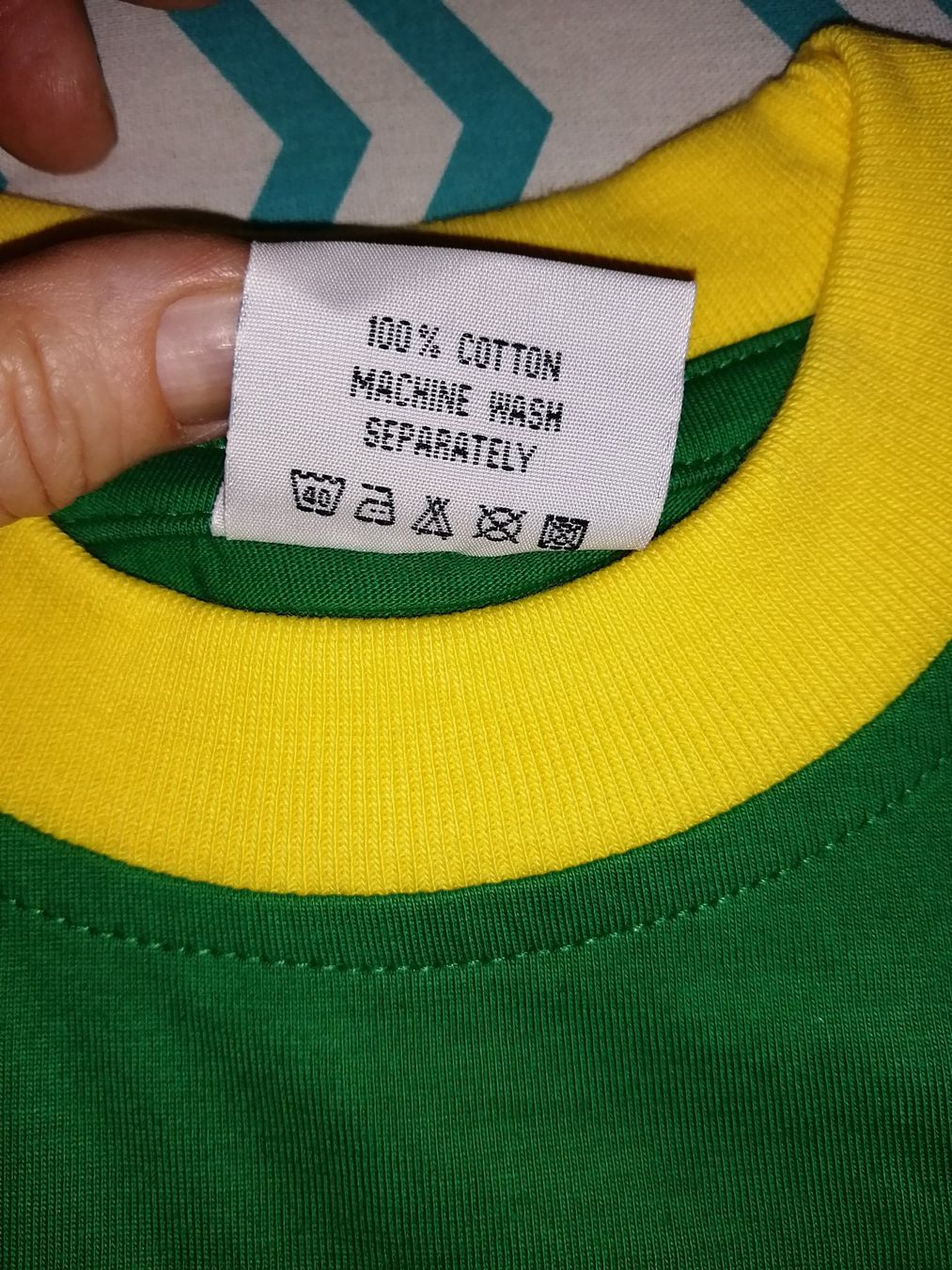 Hemden, T-Shirts & Polos: Kinder-T-Shirt Gr. 6/116 – Neu und originalverpackt aus Buchrain von nat_pl5p 4