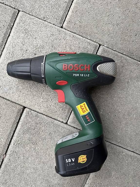 Bosch Perceuses: Akkuschrauber - BOSCH 18V – D'occasion à Werdenberg par szekely.tamas