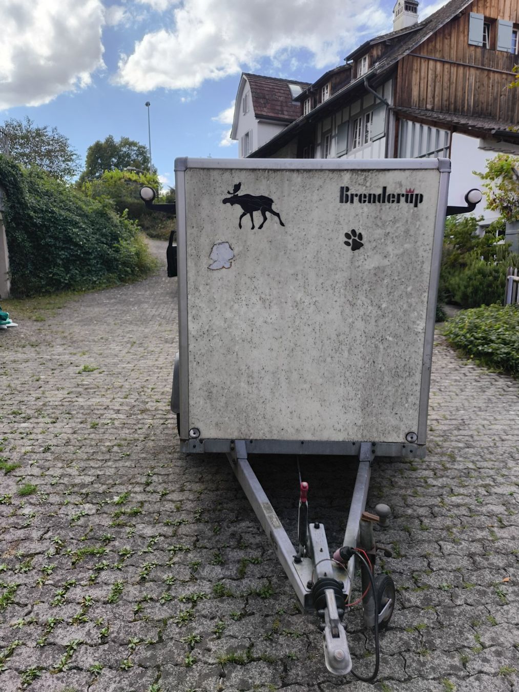 Brenderup Rimorchi: Box trailer Brenderup white used condition – Usato da Kilchberg ZH venduto da rsd_t6gj 2