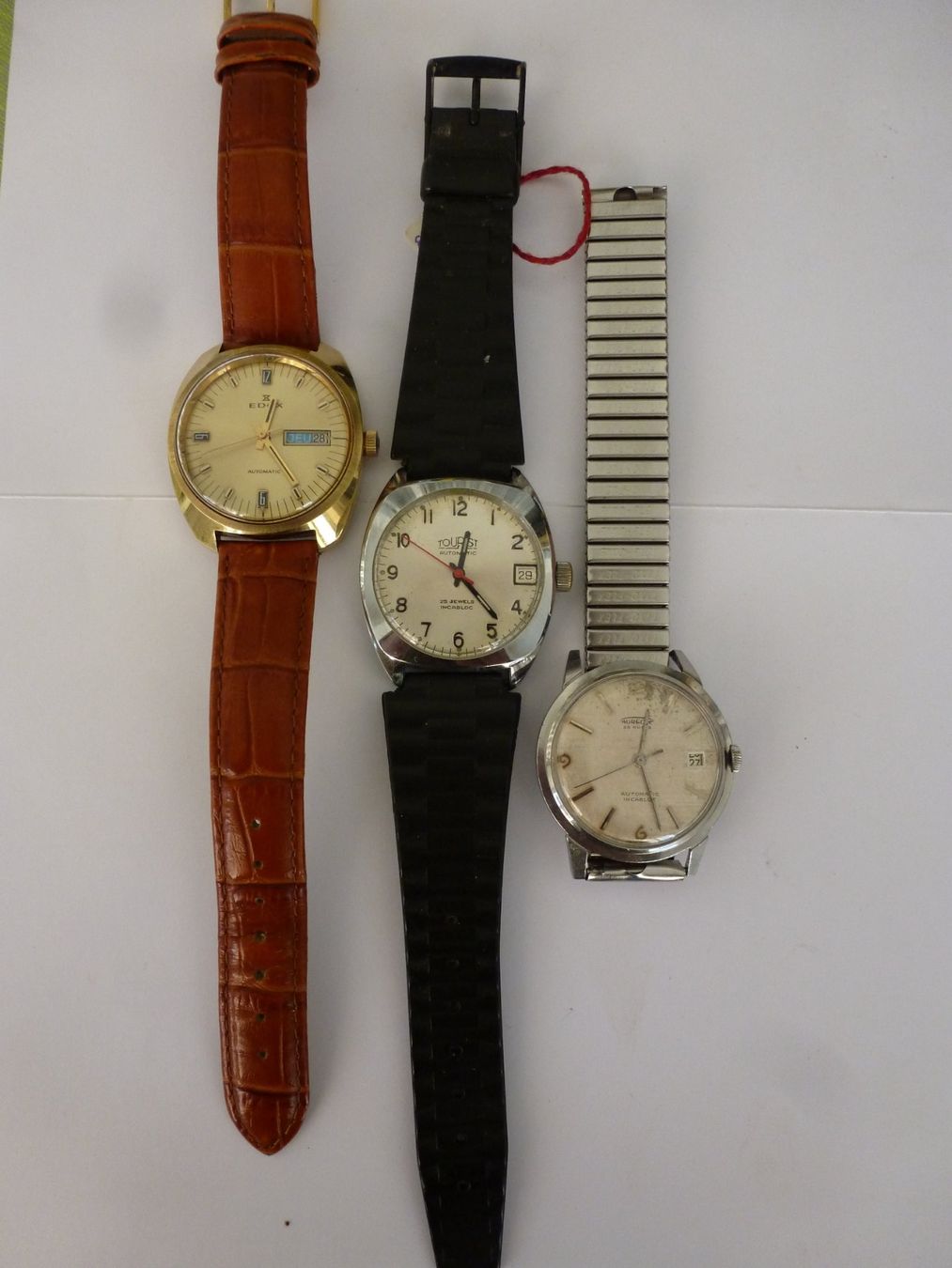 Swiss Montres: 3 Herrenarmbanduhren mit Automaticwerk – D'occasion à Birsfelden par moni64