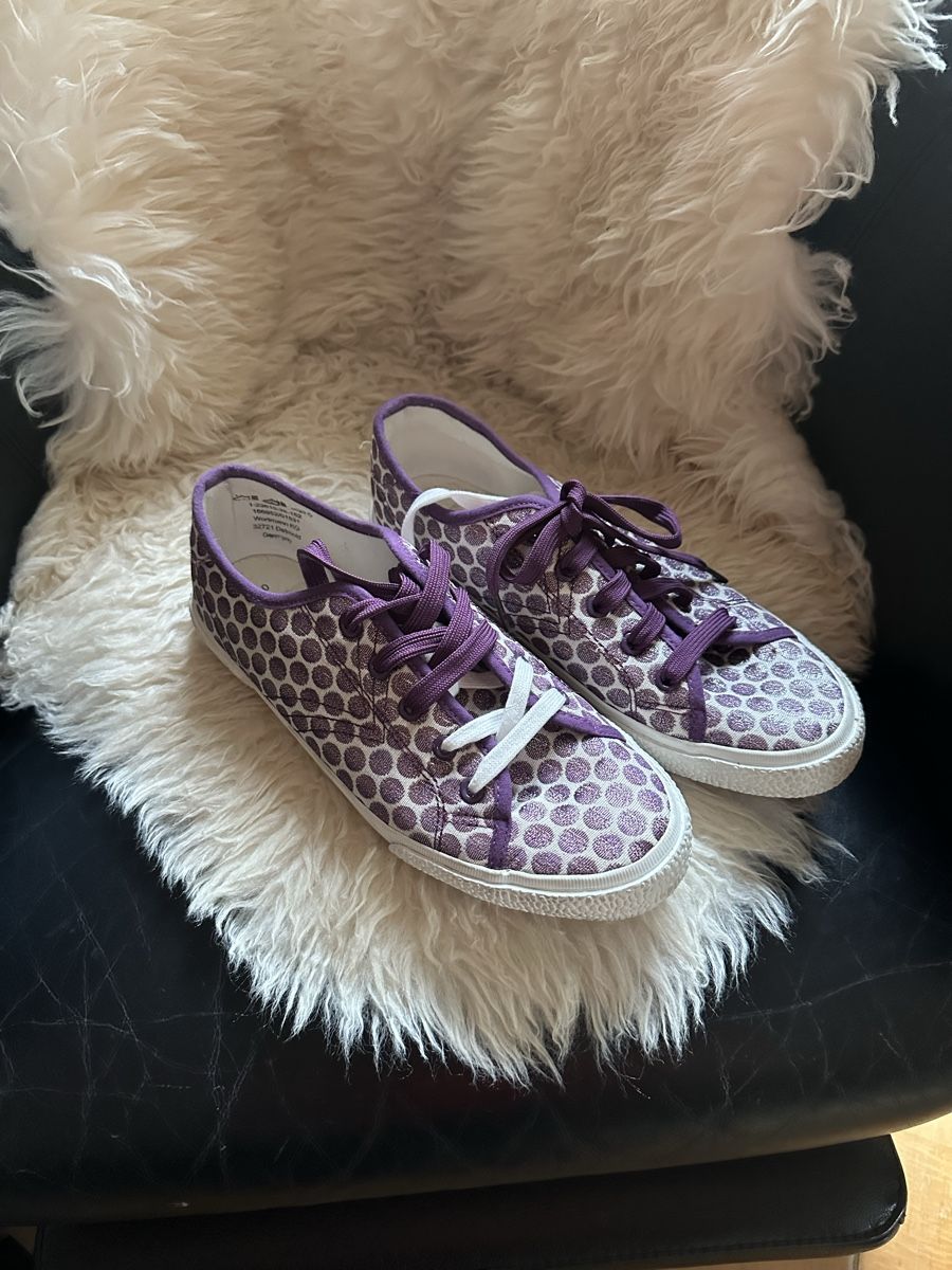 Tamaris Scarpe da donna: Sneaker Tamaris Gr.40 lila Punkten – Usato da Dorf venduto da marfikgnidka