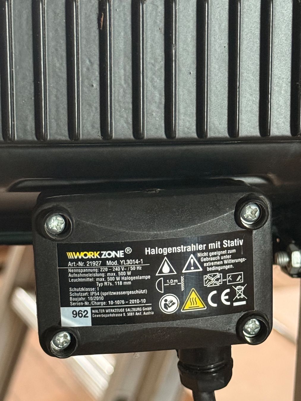 Lampade: Halogenlampe mit Stativ – Usato da Zürich venduto da El-Ga 5