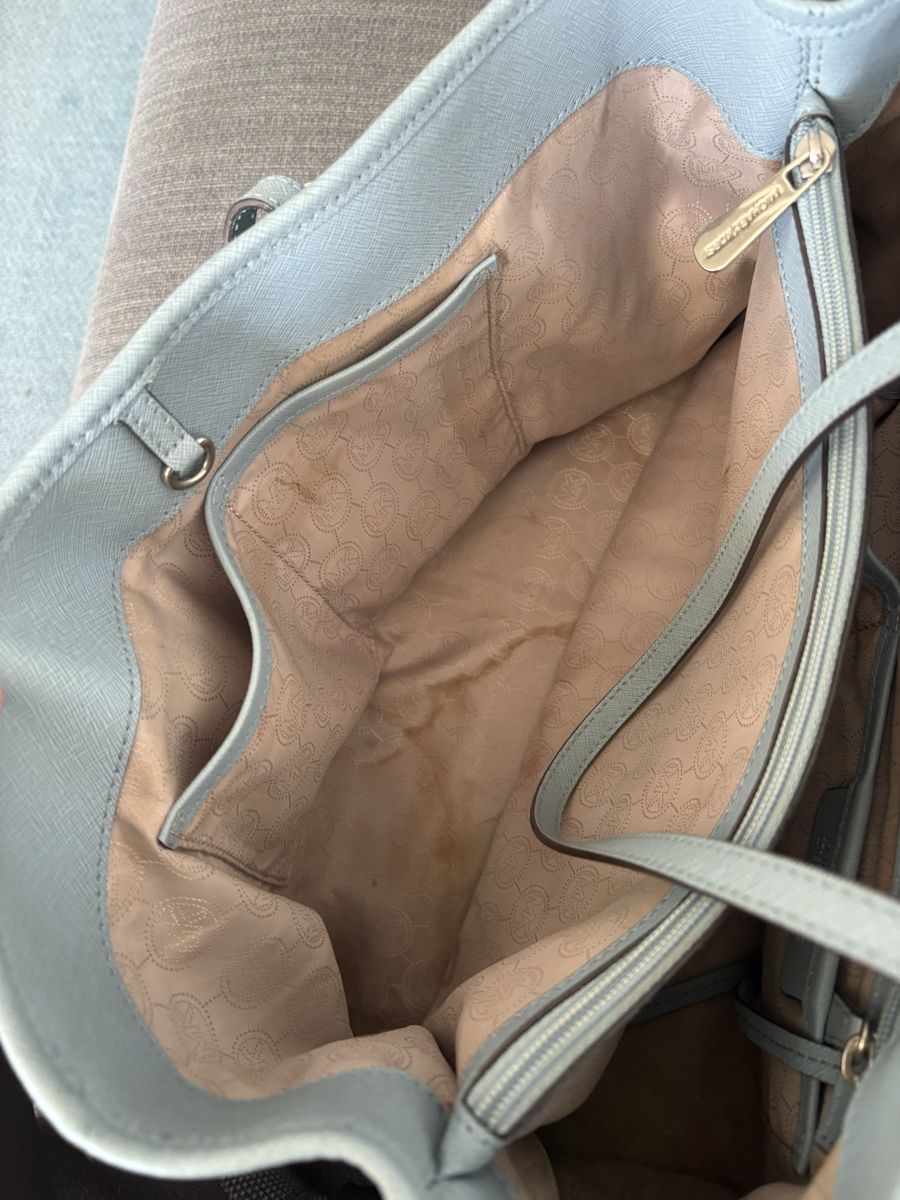 Michael Kors Taschen für Damen: Michael Kors Handbag Light Blue Used – Gebraucht aus Mont-sur-Rolle von ann_lbx7 2