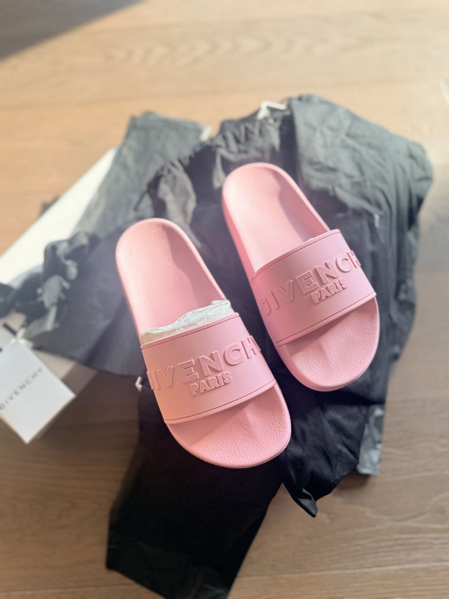 Damenschuhe: Givenchy shoes – Neu und originalverpackt aus Melide von Nikola-123