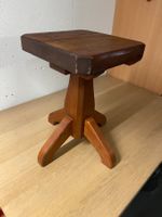 Holzhocker robust