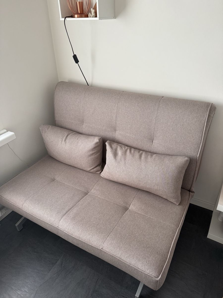 Divani: 2er Sofa mit Bettfuntion – Nuovo (secondo la descrizione) da Boswil venduto da Tamara_Vanessa92