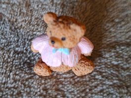 Süsses Teddybärchen fürs Puppenhaus, neu