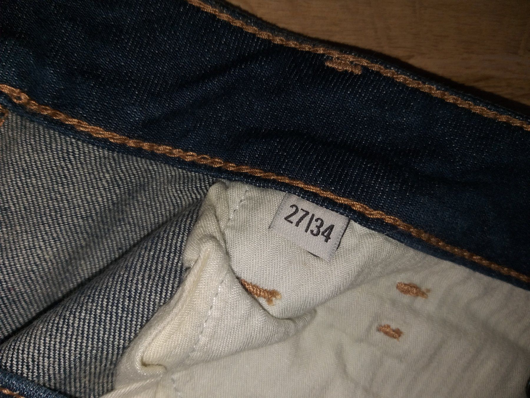 Esprit Jeans: Jeans ESPRIT  Taille/Grosse W27 L34  MEDIUM RISE  STRAIGHT – Gebraucht aus Cossonay-ville von Super-Price-Quality 7