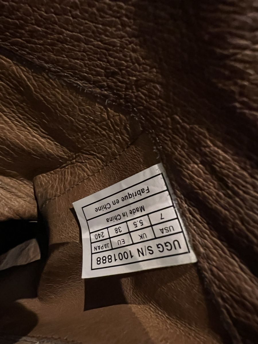 Ugg Scarpe da donna: UGG Stiefel Gr. 38 – Usato da Wolfhausen venduto da Starlake 3