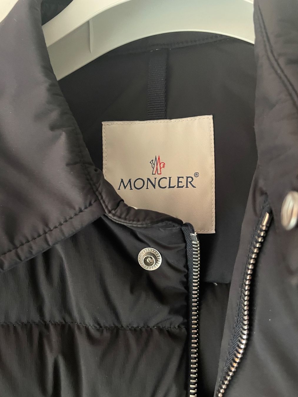 Moncler Giacche: Veste Moncler – Usato da Genève venduto da Videdress22 5
