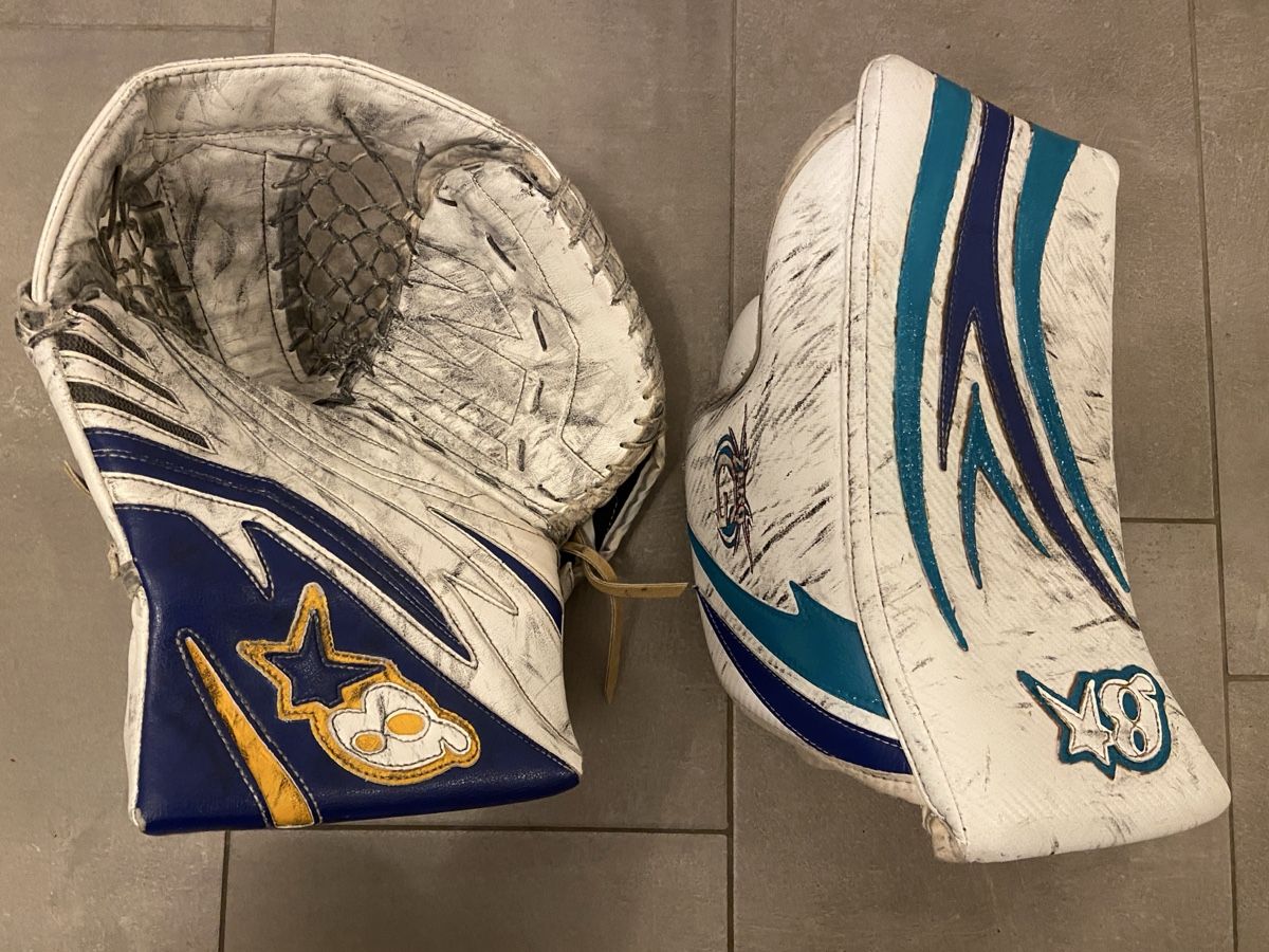 Guanti & manicotti: Brians Optik 2 SR(HC Davos) – Usato da Bulle venduto da Benjoi49