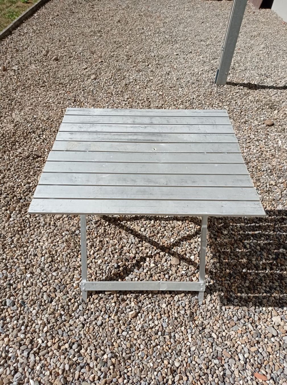 Tavoli: Campingtisch – Usato da Bern venduto da spa_ybz5 3