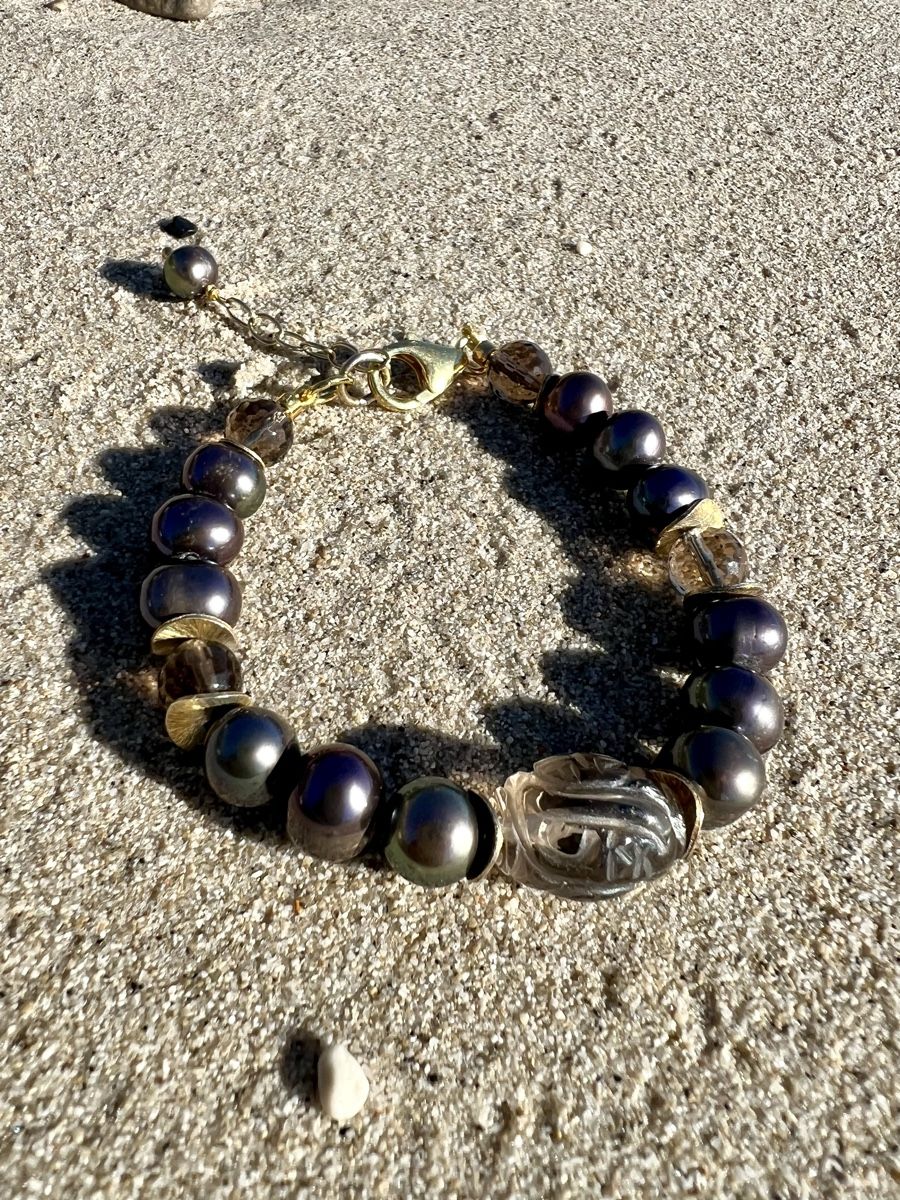 Bracciali & Braccialetti: Black Pearl & Gemstone Gold Plated Bracelet – Nuovo e nell'imballaggio originale da Rüschlikon venduto da ThereseJewelryDesign