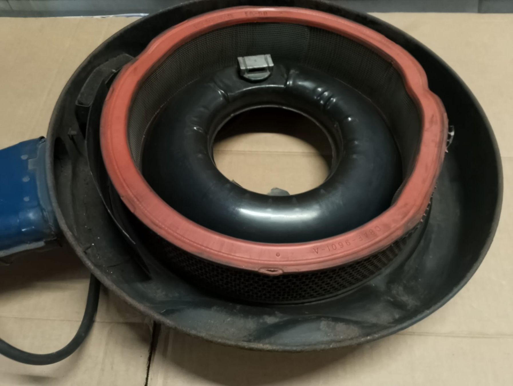 Ford Alle Autoersatzteile: Luftfiltergehäuse Luftfilter Ford 400-2V – Gebraucht aus Niedergösgen von usc_9sk7 2