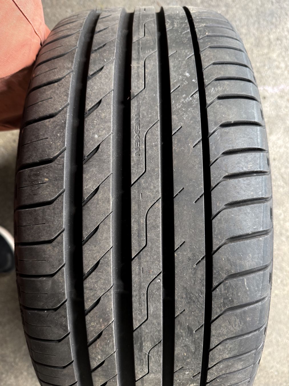 Volkswagen Pneus & Kompletträder: 4 Original VW 18" Alufelgen mit Sommerreifen – Top Zustand – Gebraucht aus Urdorf von sam.v.furrer 8