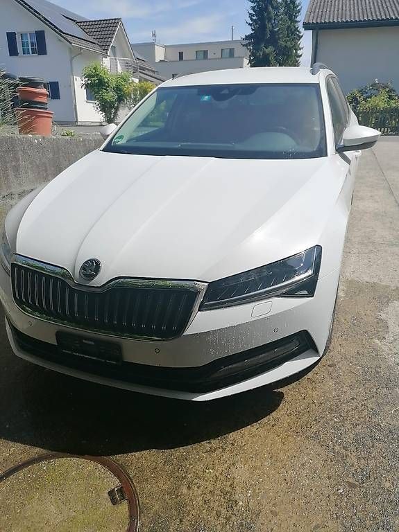 Autos: Skoda Superb 2.0 tdi 200 PS 8fach bereift – Gebraucht aus Altstätten SG von zij_m99l 3