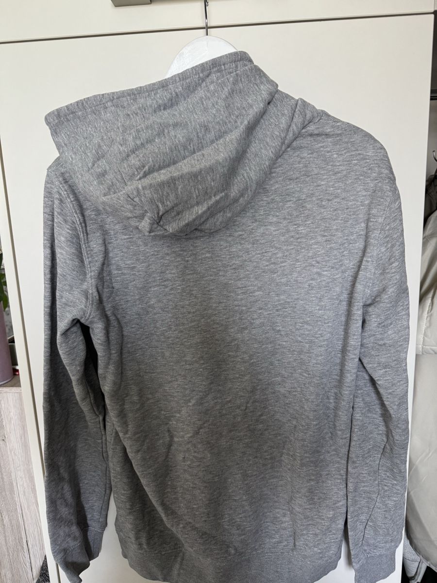 Champion Pullover & Sweatshirts: Champion Pullover – Gebraucht aus Allenwinden von claudianatalie 1