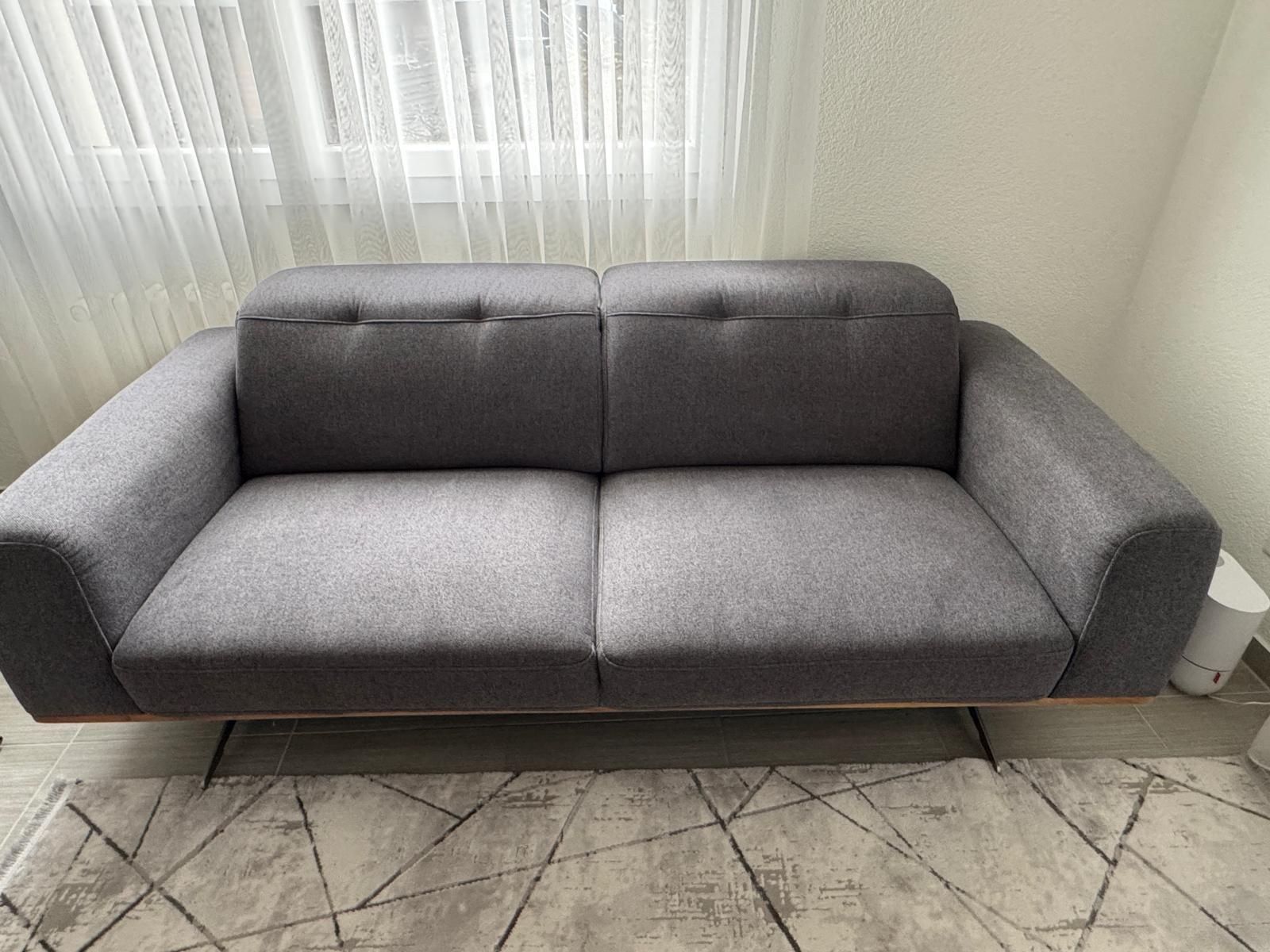 Knoll Divani: Dieter Knoll 3-Sitzer Sofa – Usato da Oberentfelden venduto da SimpleTap 3