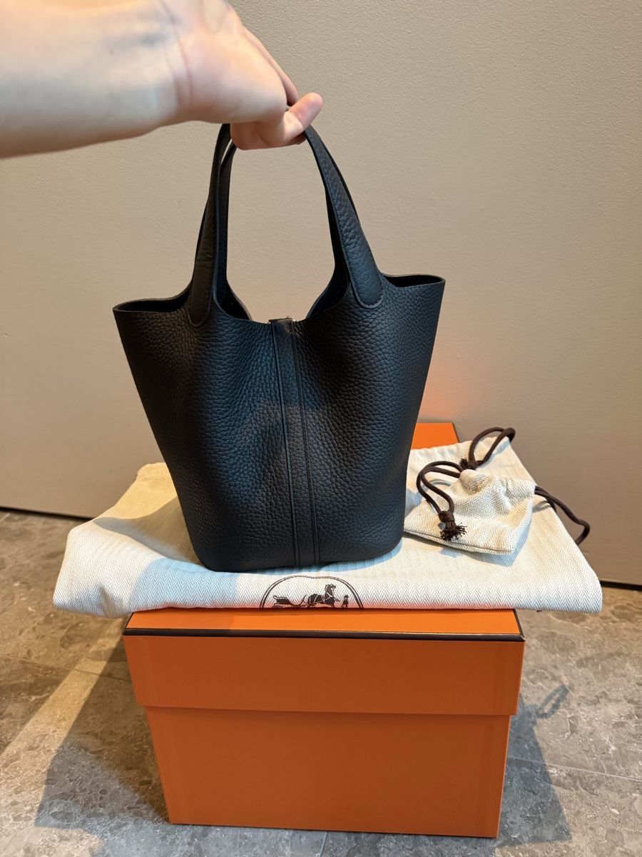 Hermès Sacs femmes: Hermes Picotin 18 noir – Neuf (Voir description) à Paradiso par Under_sun 2