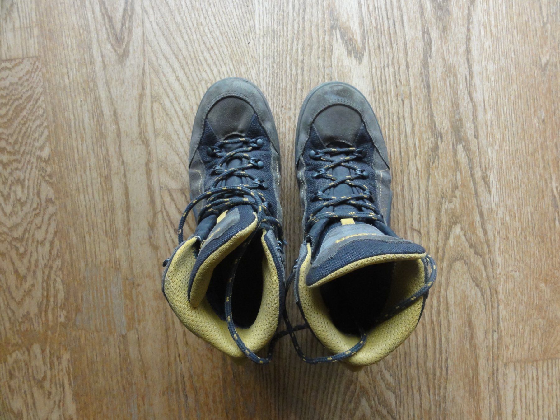 Lowa Scarpe da uomo: Wanderschuhe Lowa, Gr. 39, Junior – Usato da Riedholz venduto da Taweva 5