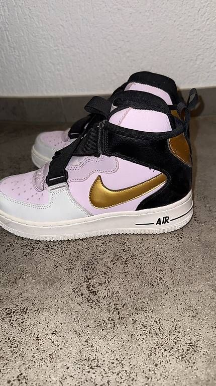 Scarpe da donna: Nike Air Force High Sneaker  – Usato da Fehraltorf venduto da nadine_zuber_00 2