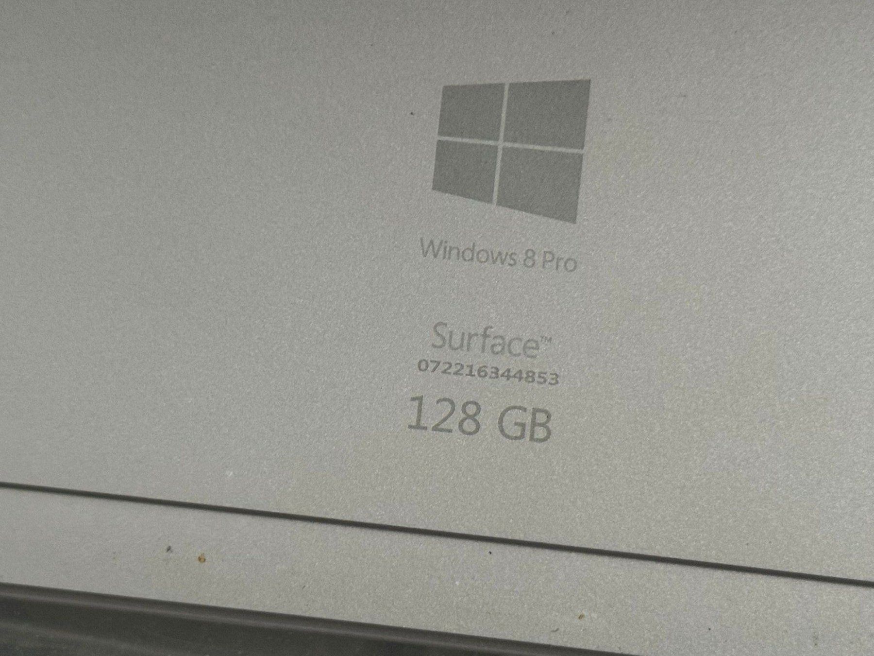 Microsoft Tablet PC: Surface Pro 3 - 128GB !! ungeprüft !! Ab 15CHF!! – Difettoso da Olten venduto da HoYa01 2